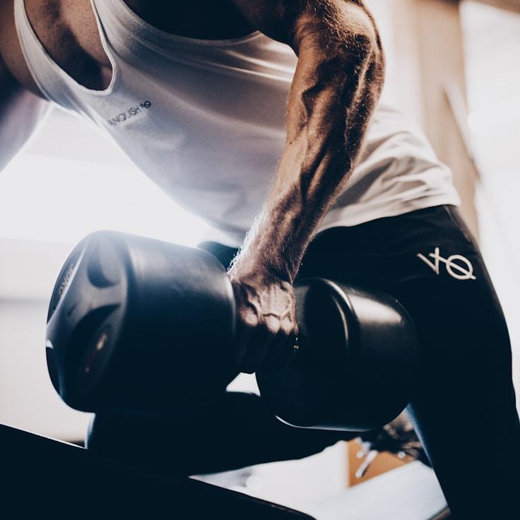 Choosing a gym and building a consistent fitness routine